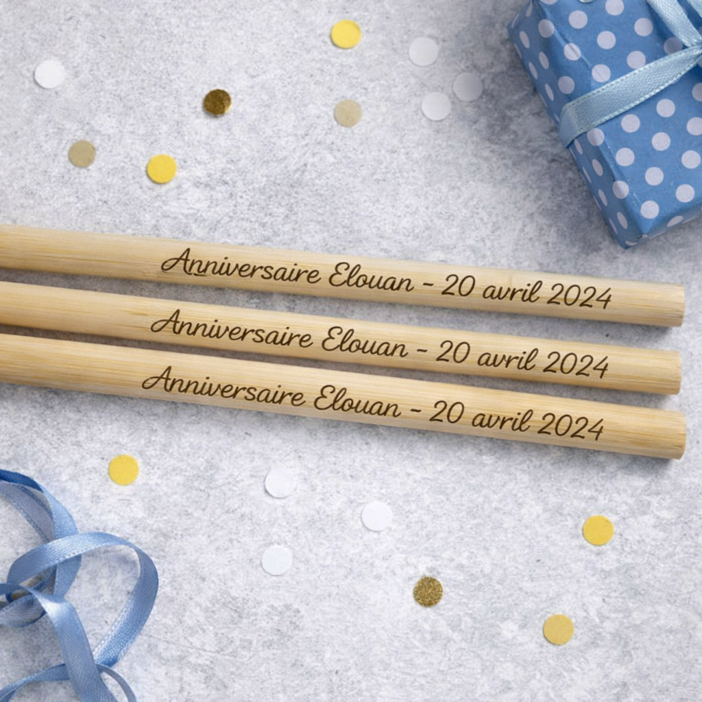 Pailles personnalisées en bambou – Gravure prénom & date